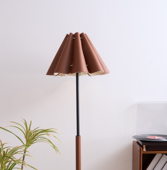 Floor Lamp With Leather Lampshade Perfect For Living Rooms, Bedrooms, Offices - Image 5